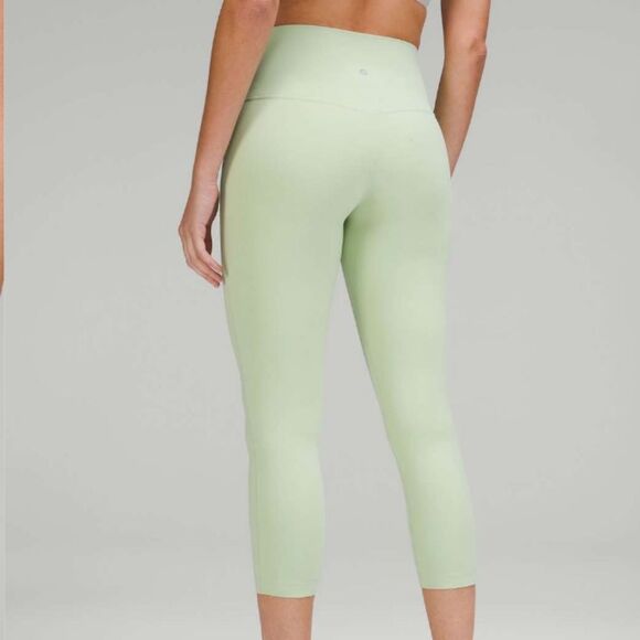 Lululemon Align High-Rise Crop 23" Creamy Mint Aligns Leggings Women's Size 6 - Picture 1 of 6